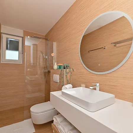 Ana - Luxury With Free Ev Station Apartament *