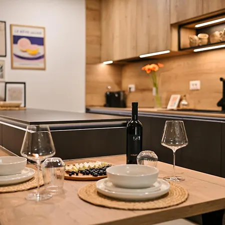 Ana - Luxury With Free Ev Station Zadar