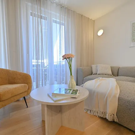 Ana - Luxury With Free Ev Station Apartament Zadar